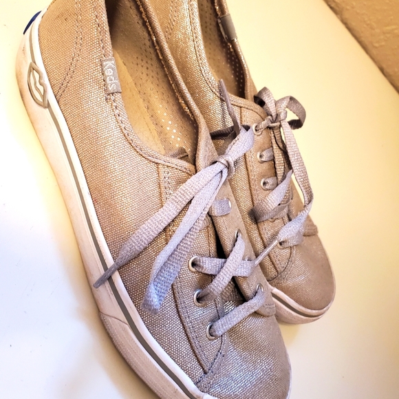 KEDS Shoes - Picture 1 of 2
